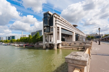 Une baisse de la TVA pour les CHR pourrait-elle sauver les emplois ?