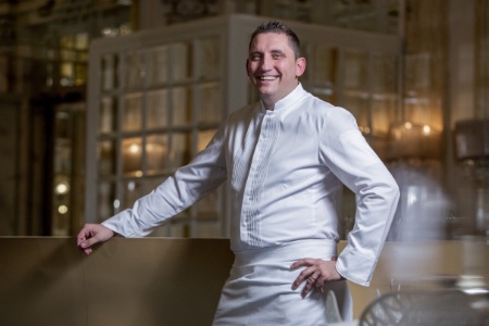 Dominique Lory, chef excutif du restaurant Le Louis XV-Alain Ducasse  l'Htel de Paris  Monaco.